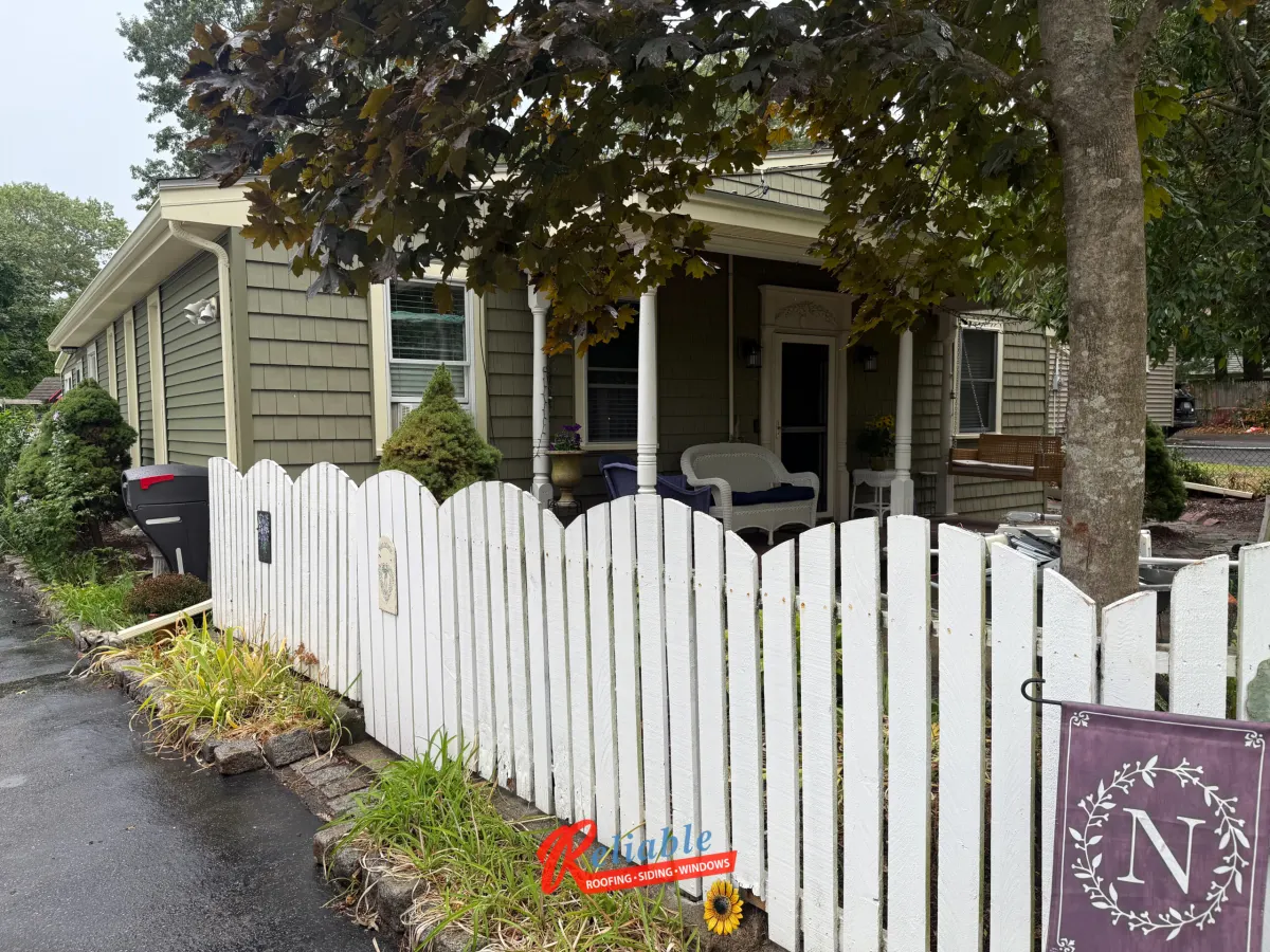 CertainTeed Cedar Impressions accent siding on a Randolph, MA home