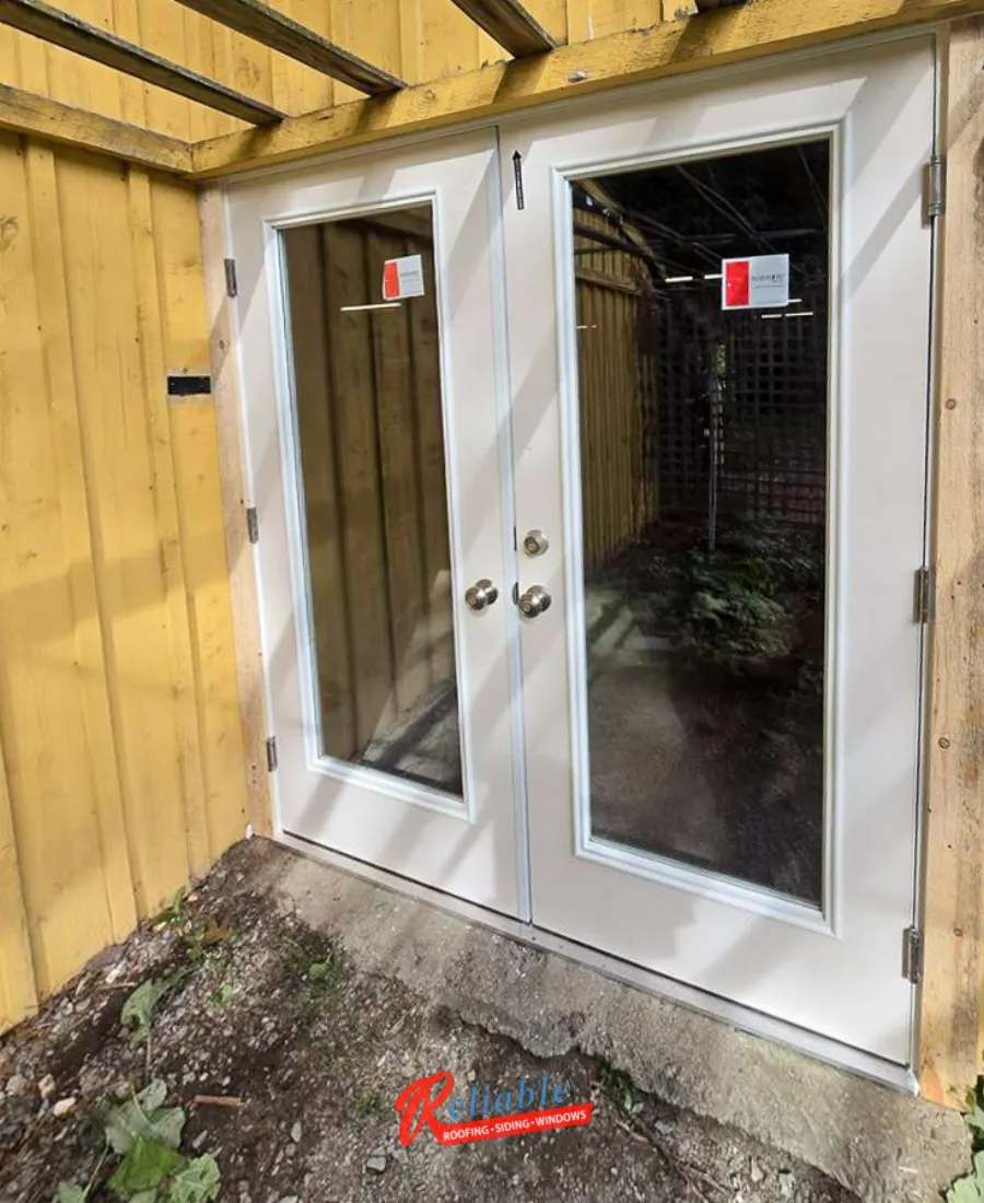 Therma-Tru fiberglass double entry doors at Mass Audubon Drumlin Farm